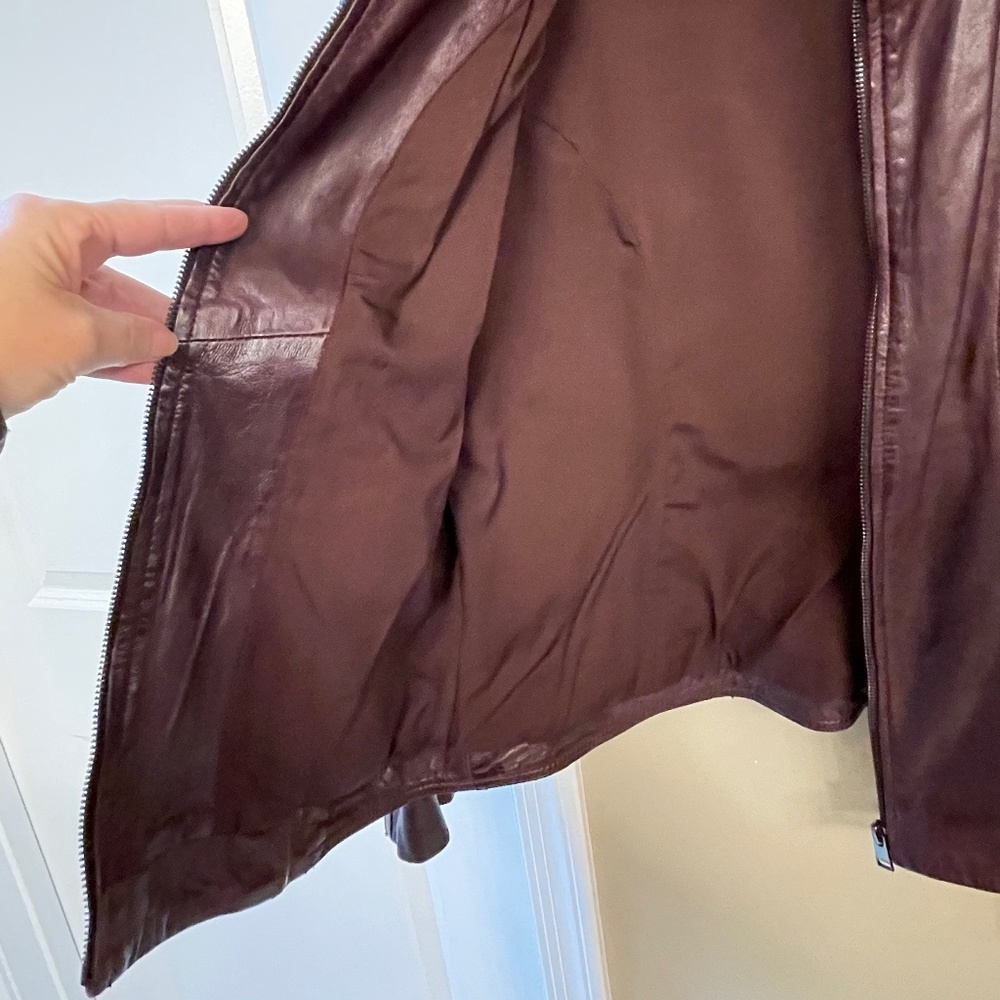Leather Jacket - Picture 6 of 7